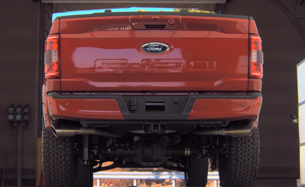 2023 Ford F-150 XLT photo 7