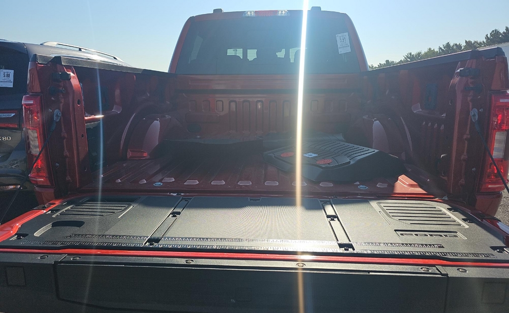 2023 Ford F-150 XLT photo 10