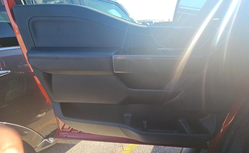 2023 Ford F-150 XLT photo 11