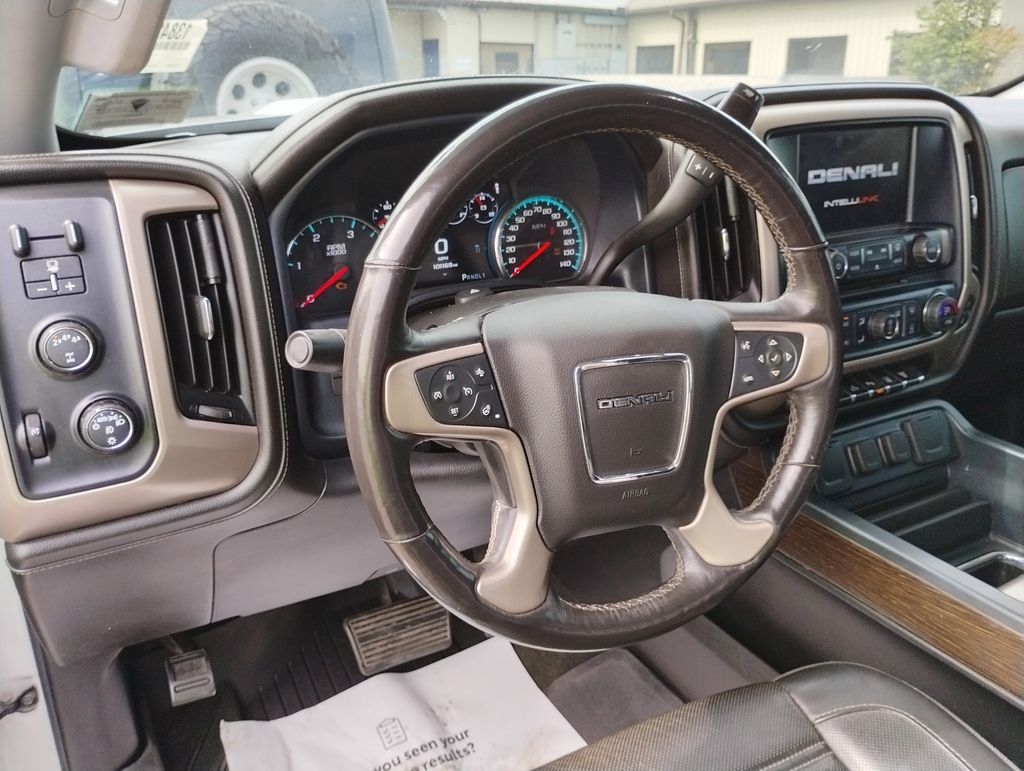 2018 Gmc Sierra 2500 HD Denali photo 4