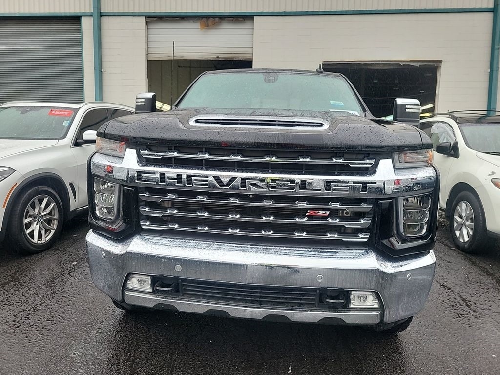 2020 Chevrolet Silverado 2500HD LTZ photo 2