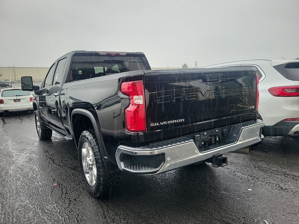2020 Chevrolet Silverado 2500HD LTZ photo 4