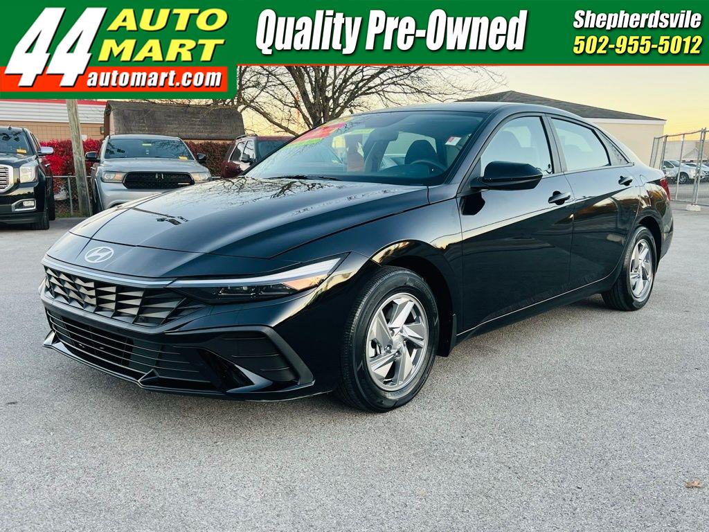 2024 Hyundai Elantra SE