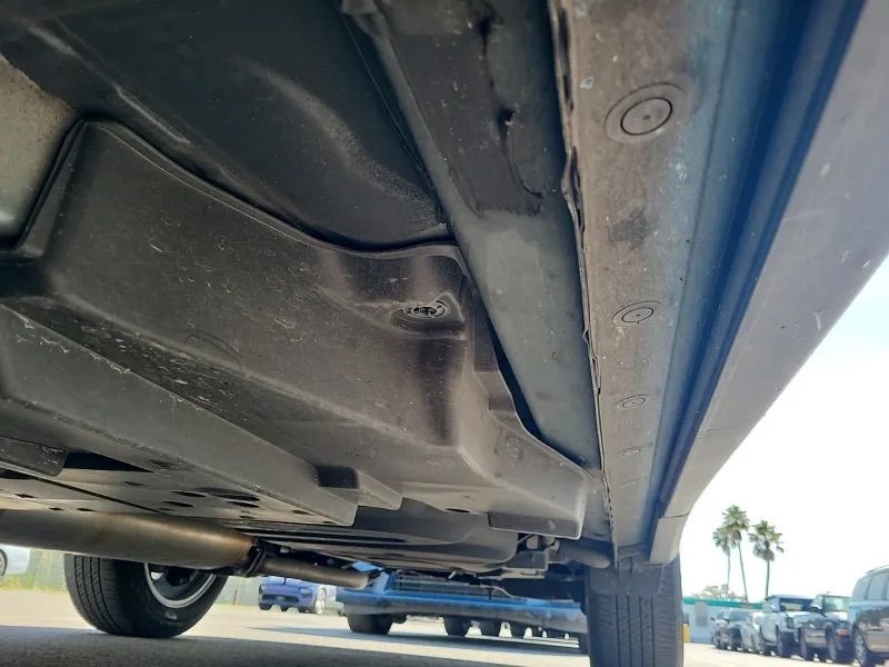 2018 Toyota RAV4 Limited photo 3