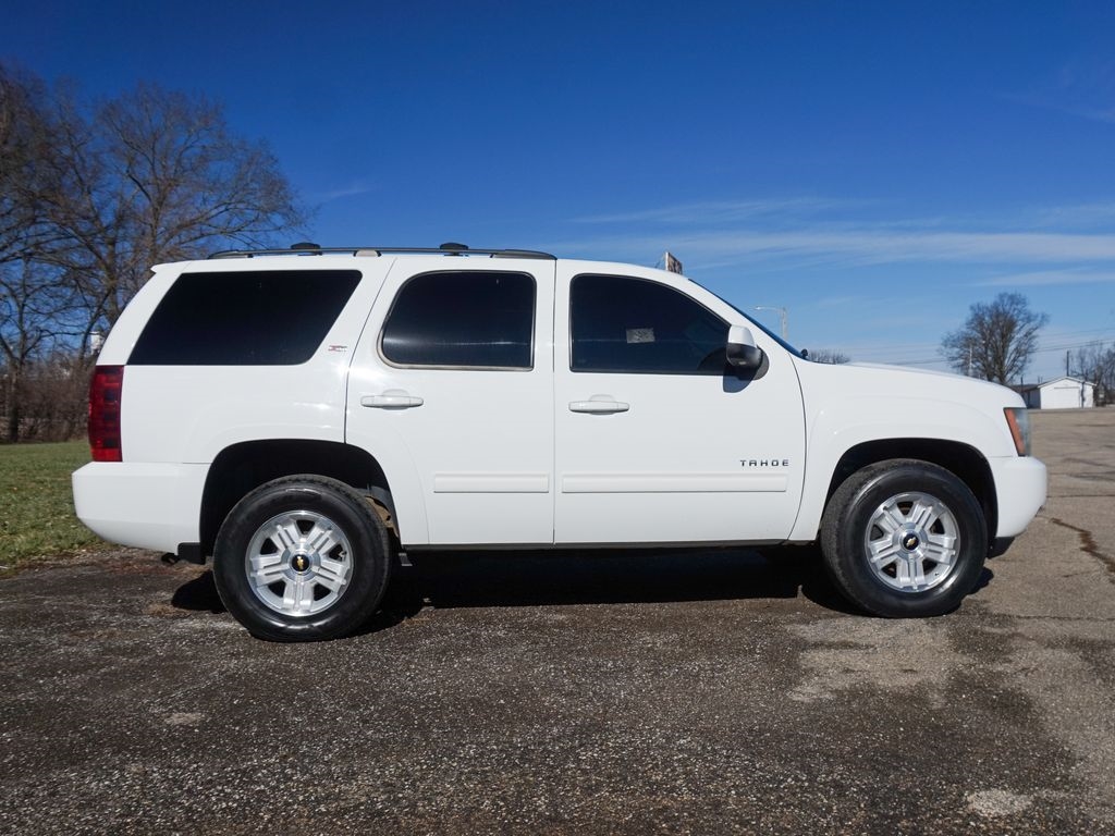 Chevrolet Tahoe  2011