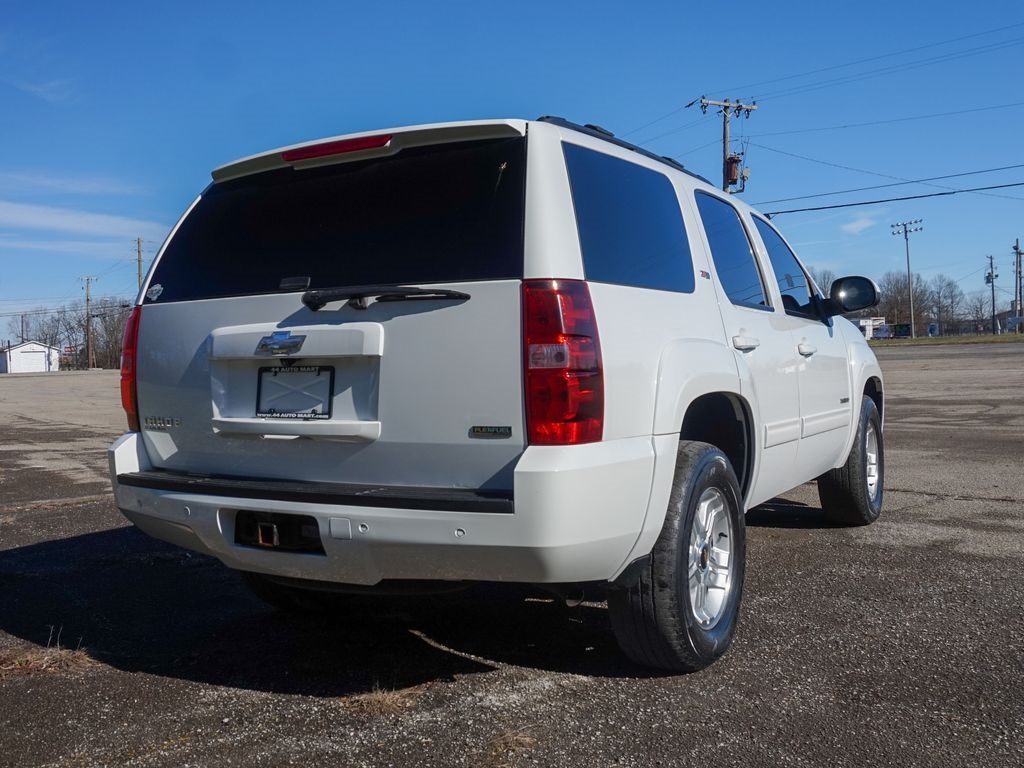 Chevrolet Tahoe  2011
