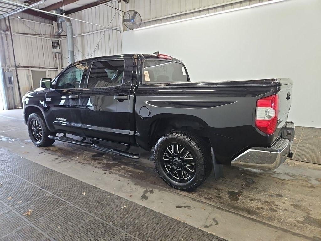 Toyota Tundra  2020