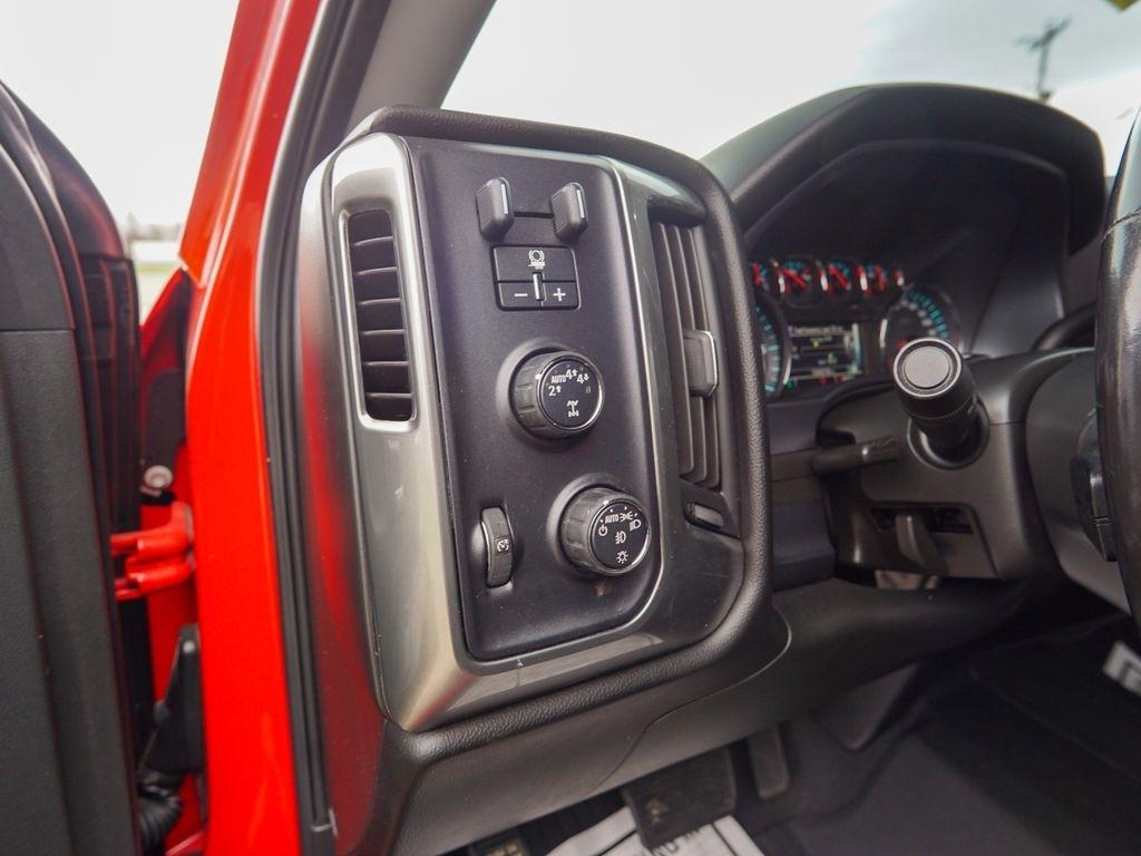 Chevrolet Silverado 1500  2018