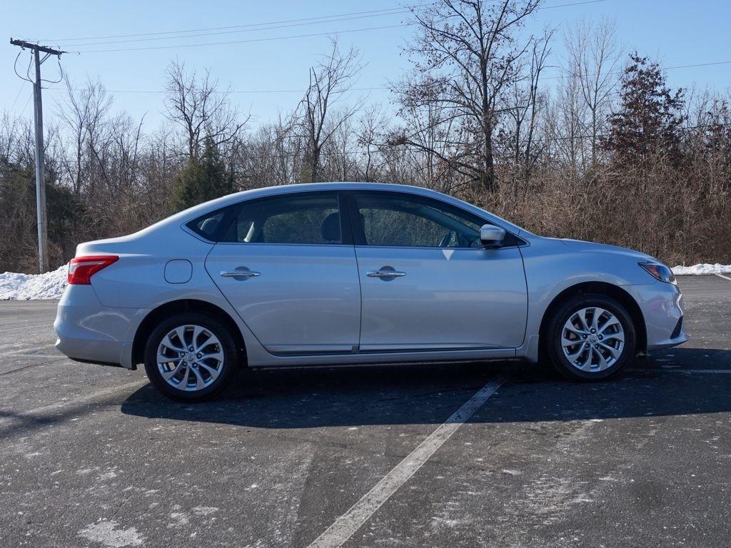 Nissan Sentra  2018