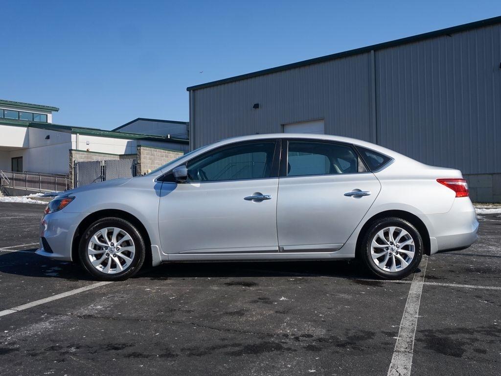 Nissan Sentra  2018