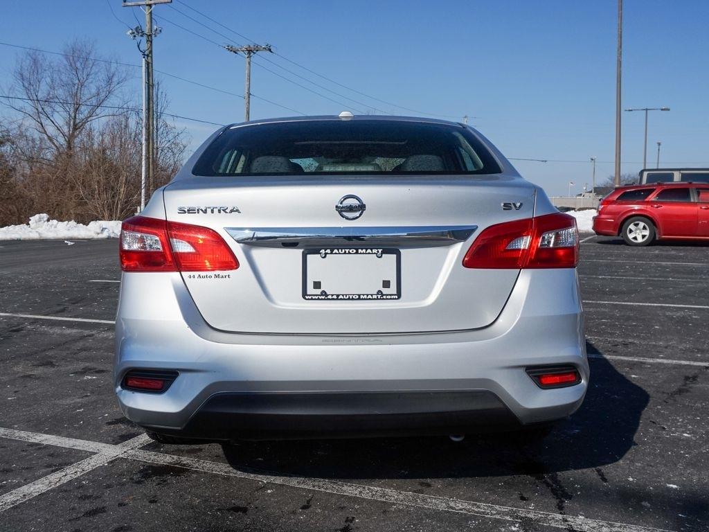 Nissan Sentra  2018