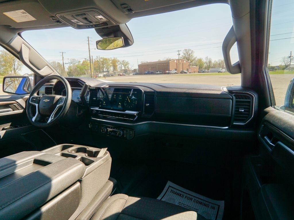 Chevrolet Silverado 1500  2023