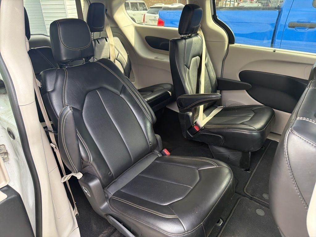 Chrysler Pacifica  2024