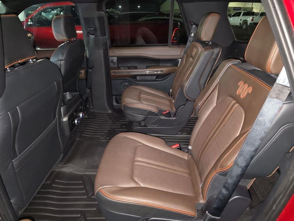 Ford Expedition  2021