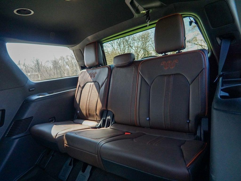 Ford Expedition  2021