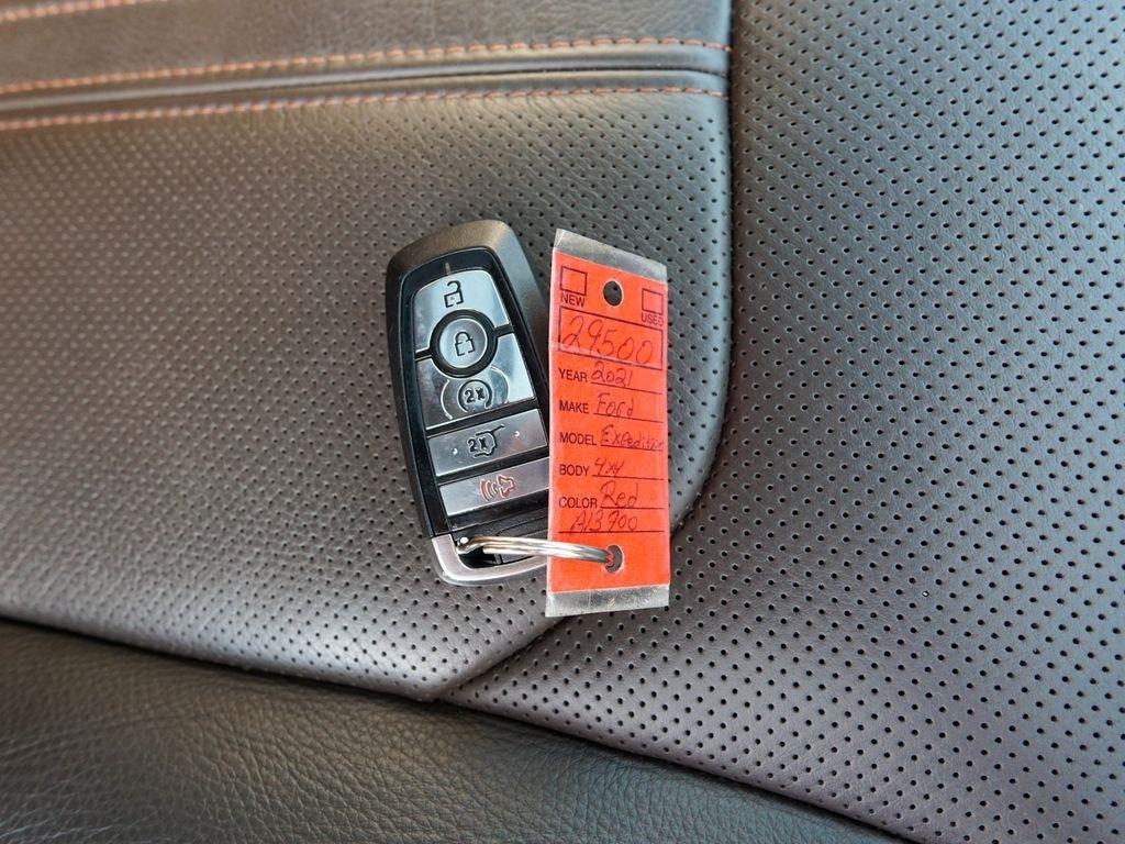 Ford Expedition  2021