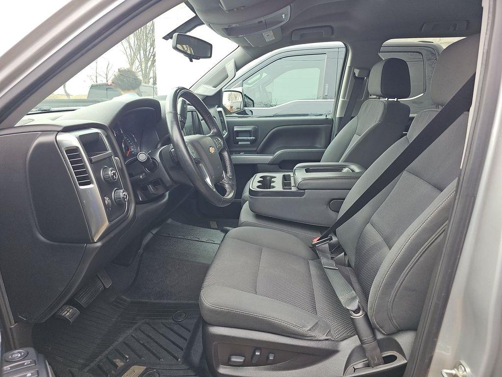 Chevrolet Silverado 1500  2018