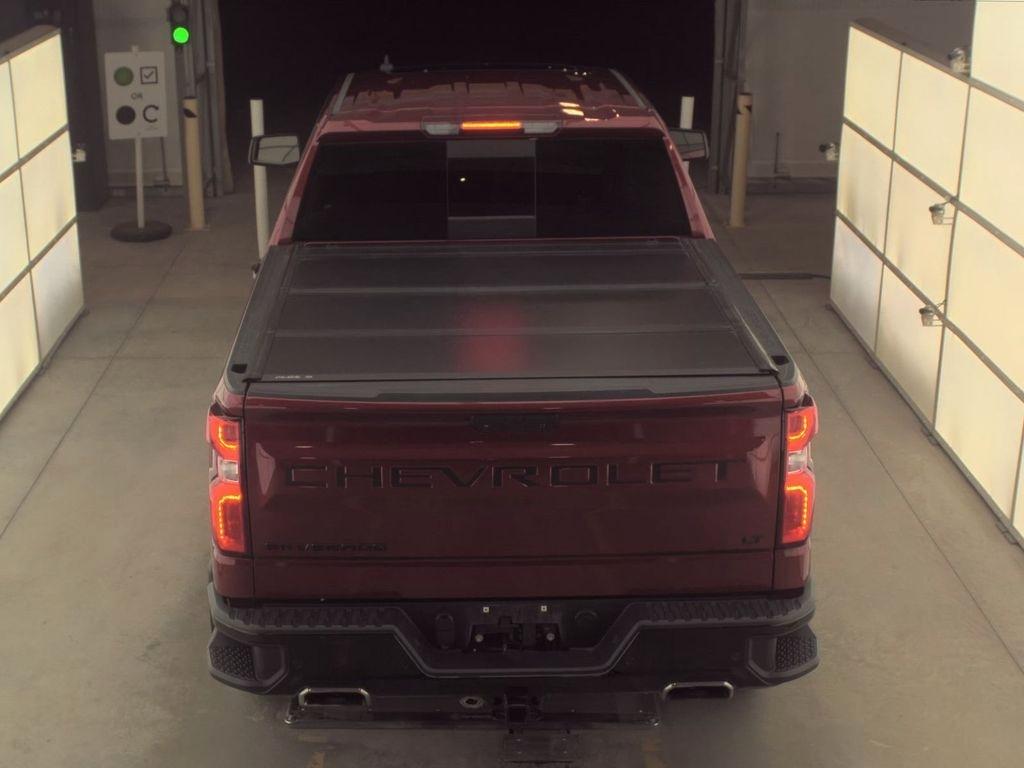 Chevrolet Silverado 1500  2021