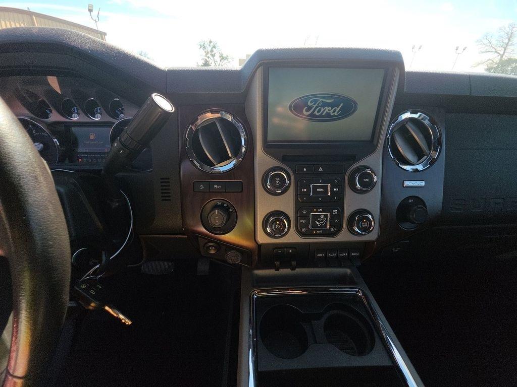 Ford F-250 SD Lariat 2015