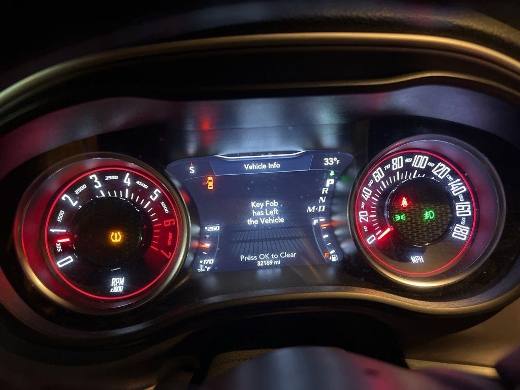 Dodge Challenger  2022