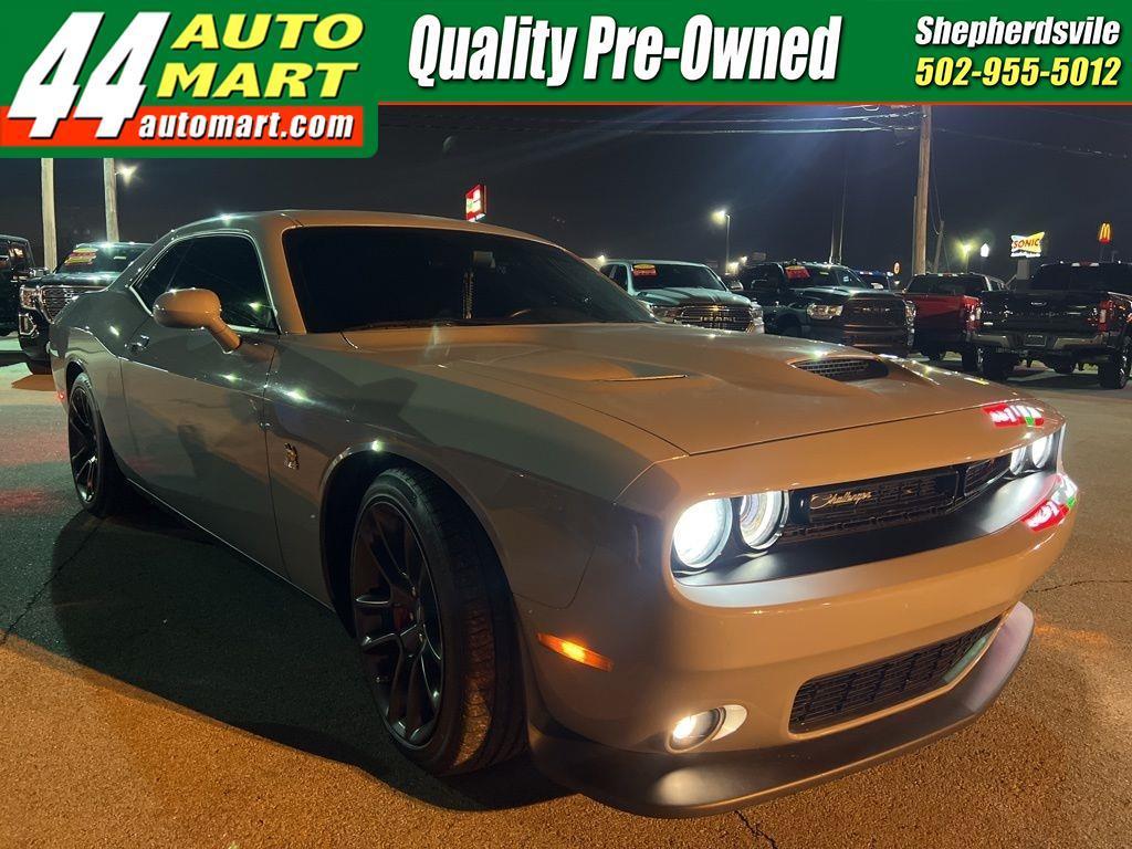 Dodge Challenger  2022