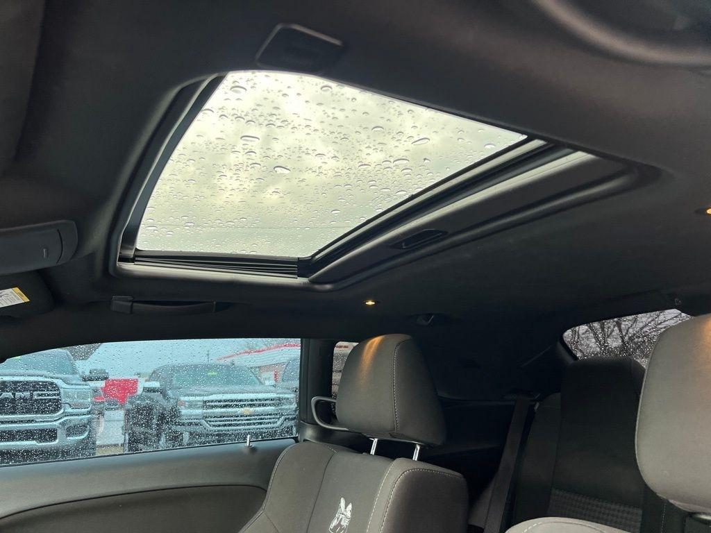 Dodge Challenger  2022