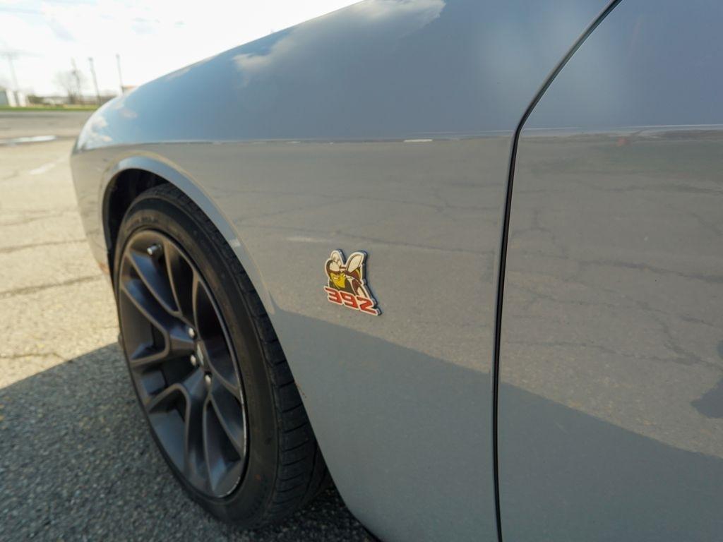 Dodge Challenger  2022