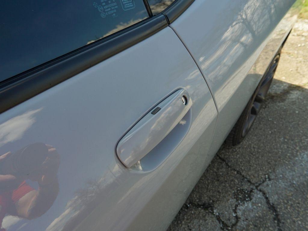 Dodge Challenger  2022