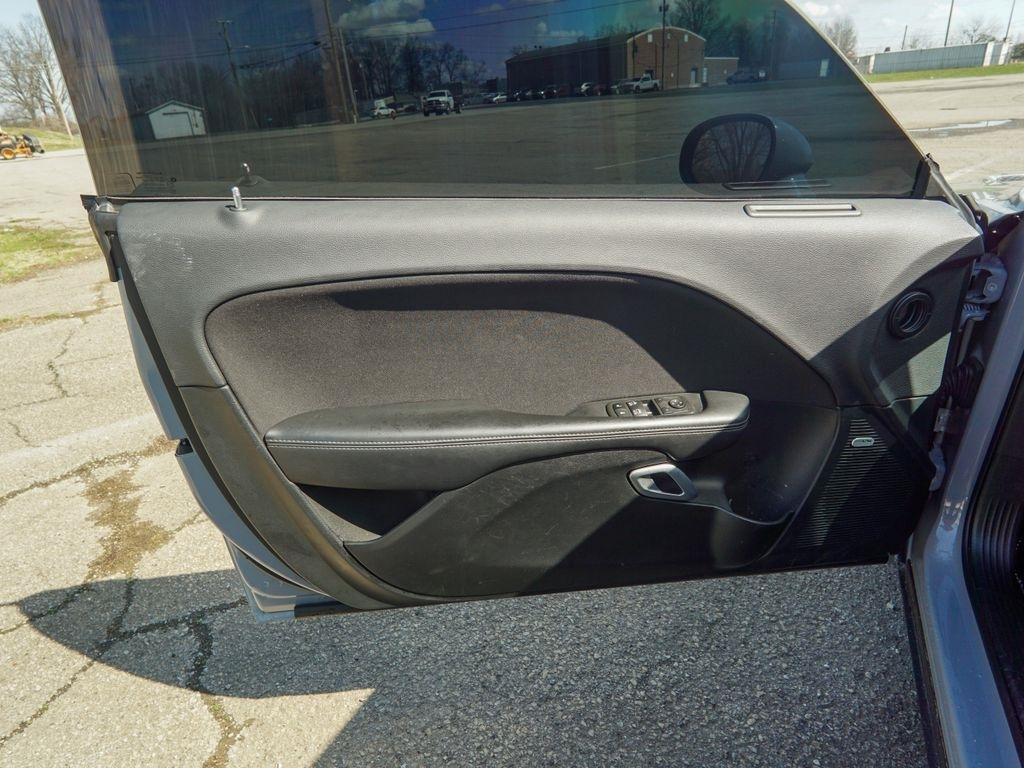 Dodge Challenger  2022