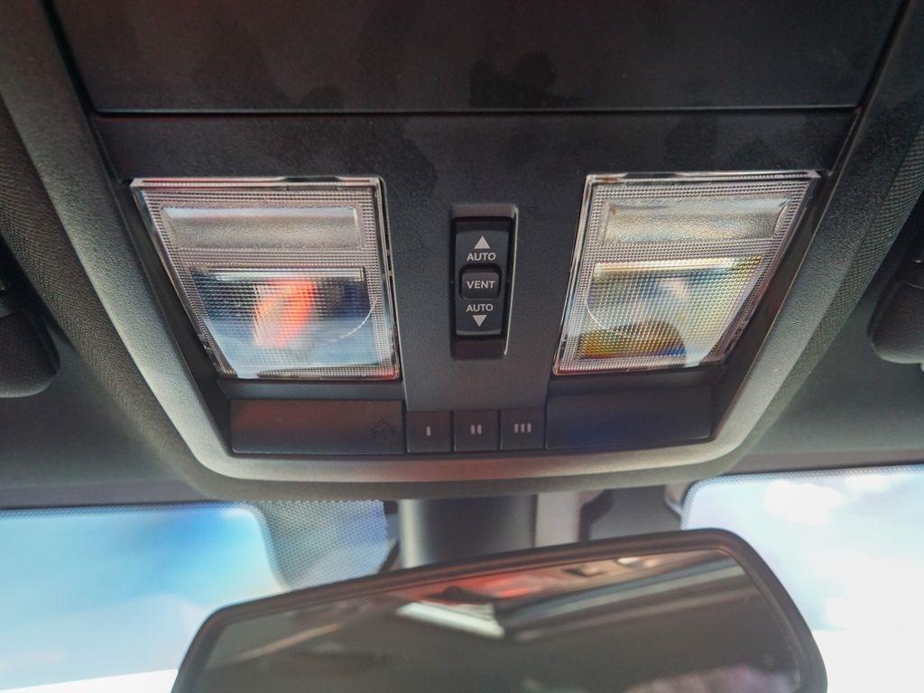 Dodge Challenger  2022