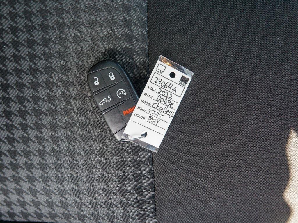 Dodge Challenger  2022