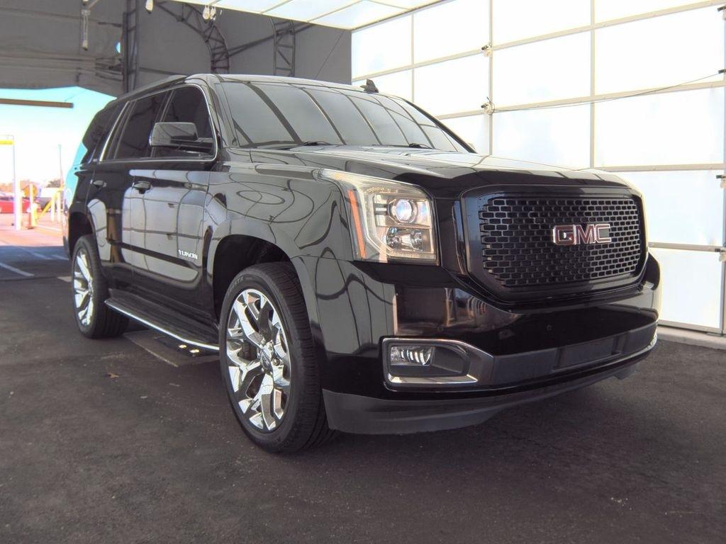 GMC Yukon  2017