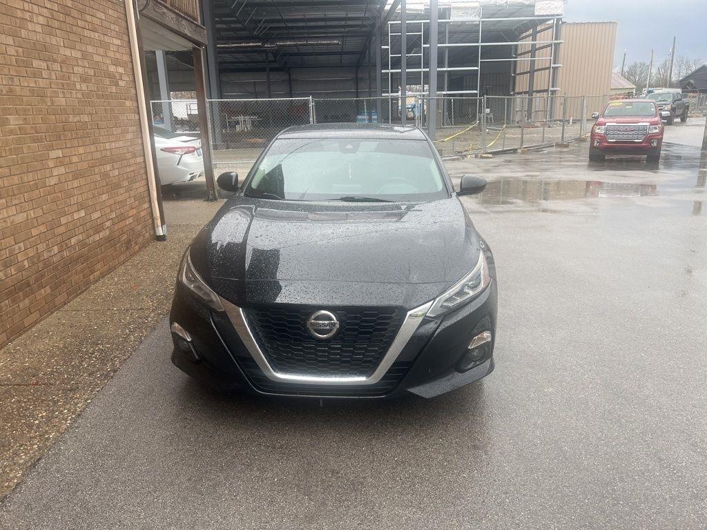 Nissan Altima  2019