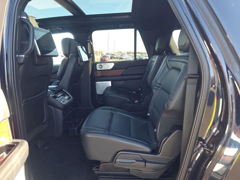 Lincoln Navigator  2021