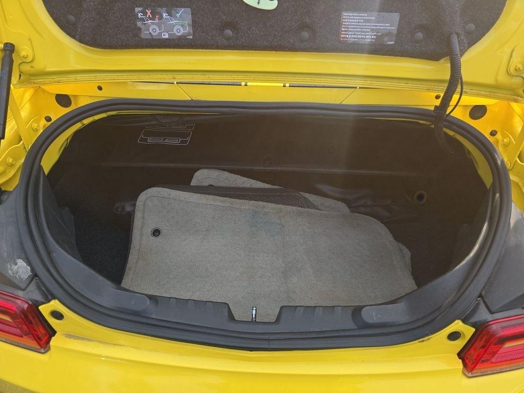 Chevrolet Camaro  2015