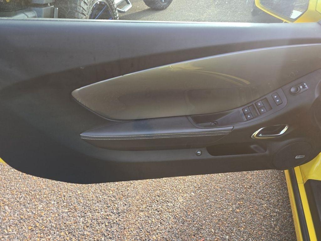 Chevrolet Camaro  2015