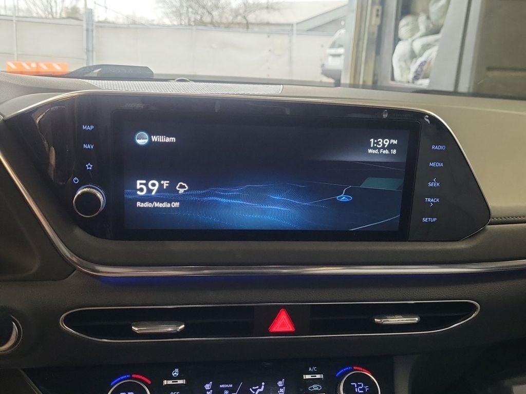 Hyundai Sonata  2022