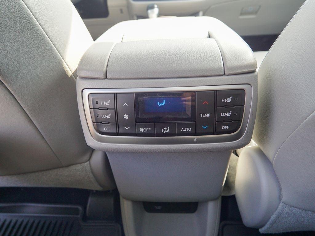 Toyota Highlander  2018