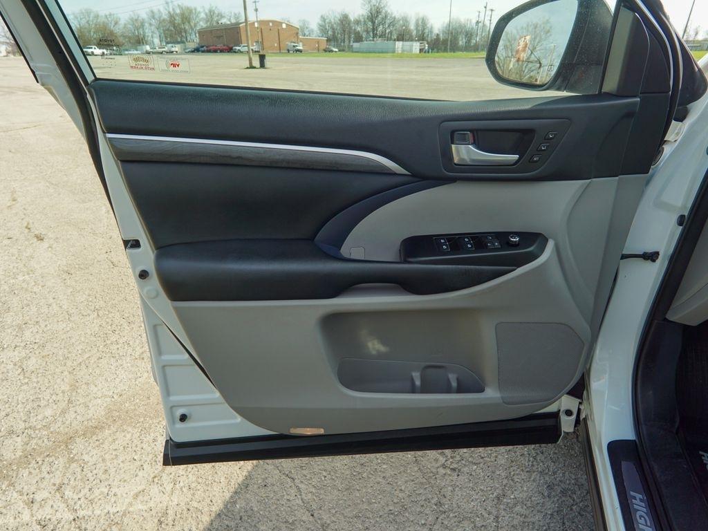 Toyota Highlander  2018