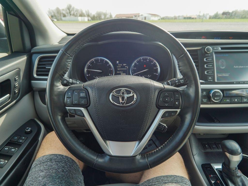 Toyota Highlander  2018