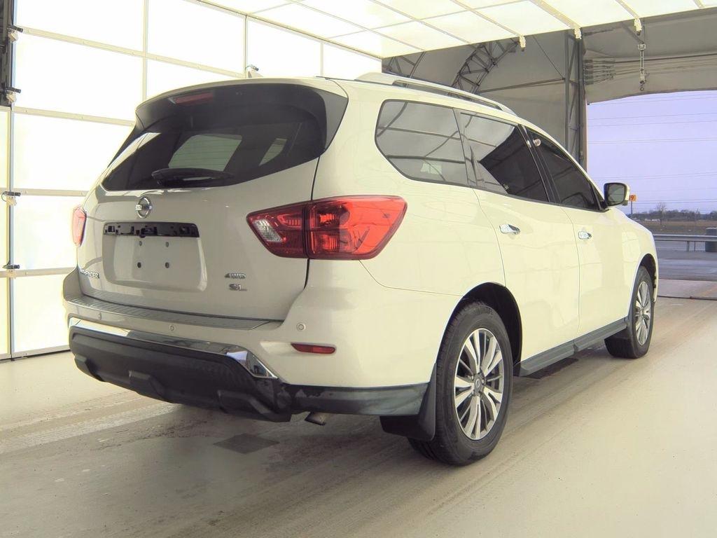 Nissan Pathfinder  2019