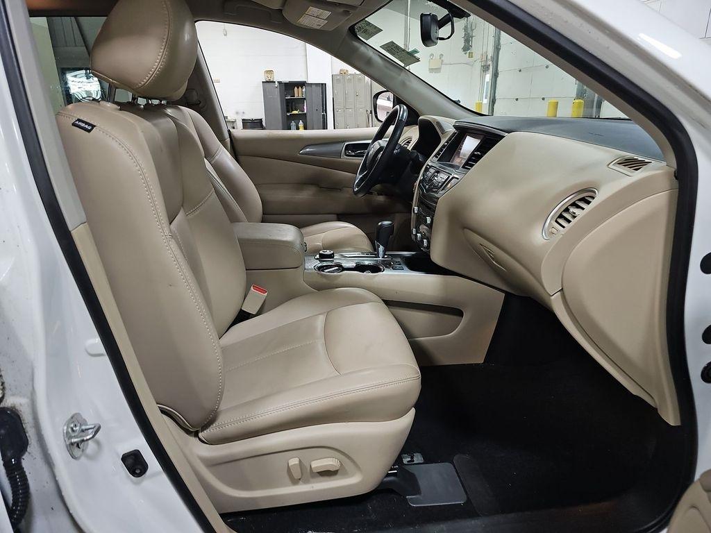 Nissan Pathfinder  2019