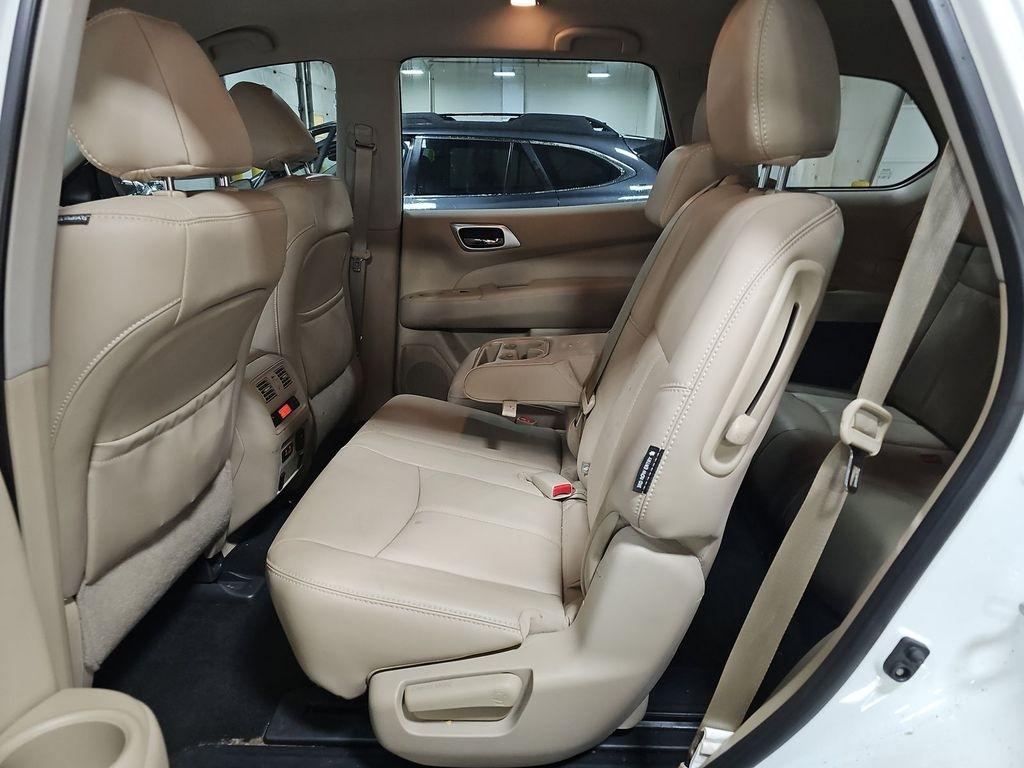 Nissan Pathfinder  2019