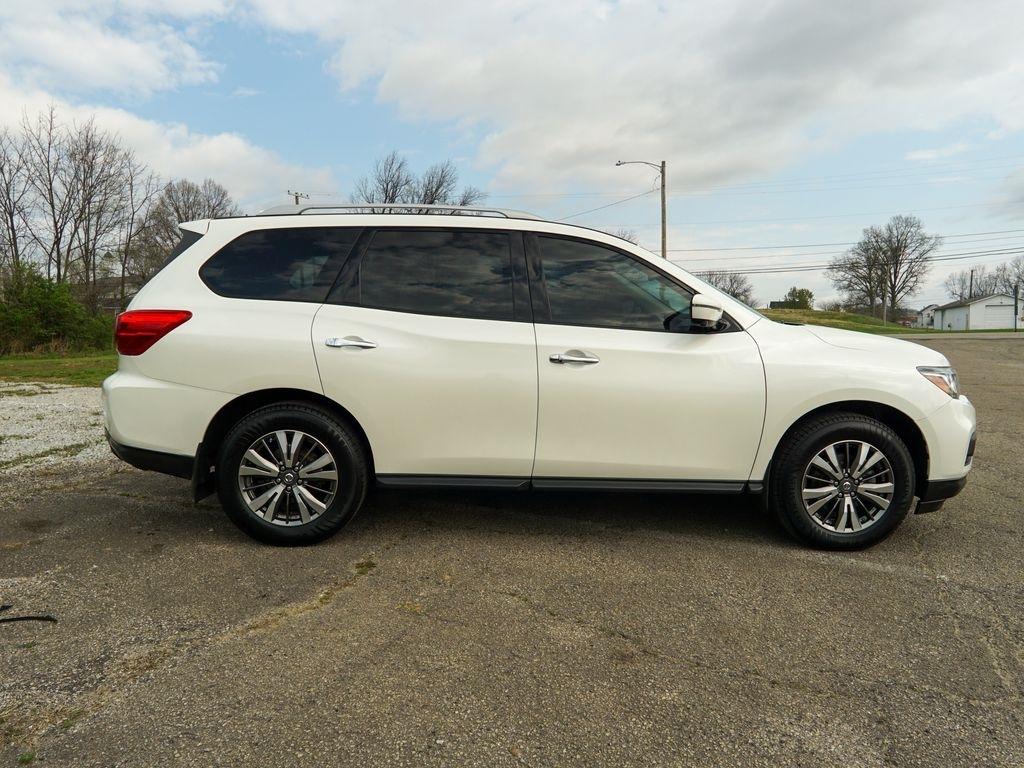 Nissan Pathfinder  2019