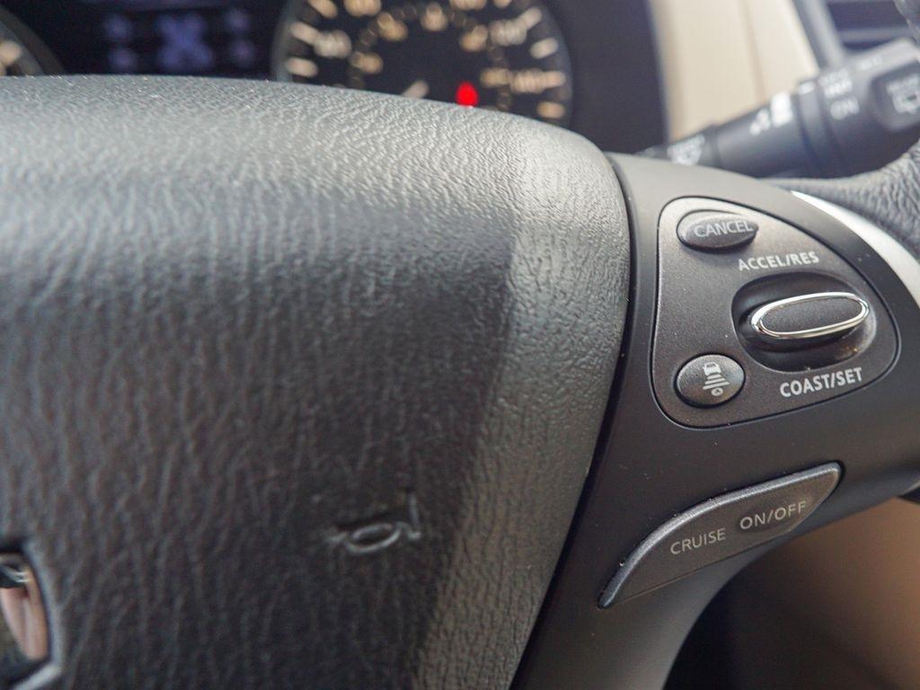 Nissan Pathfinder  2019