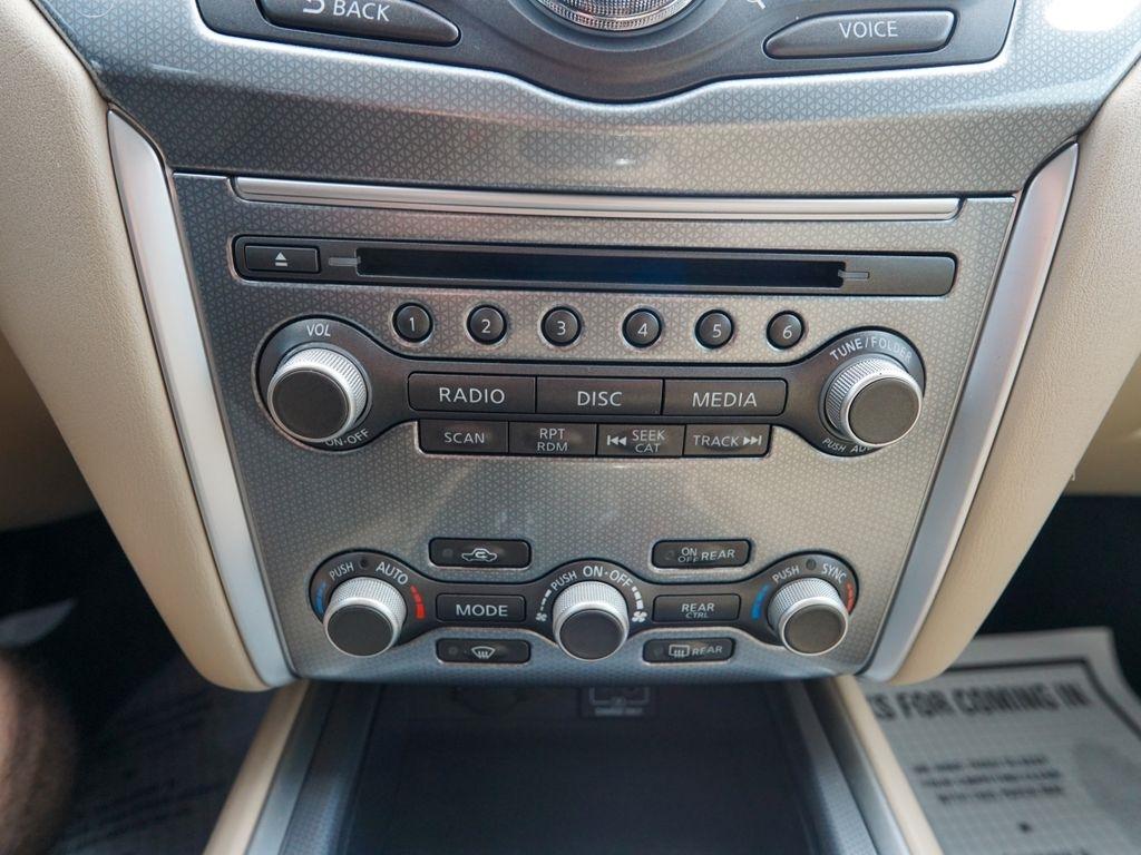 Nissan Pathfinder  2019