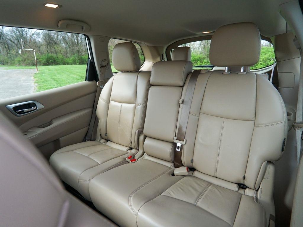 Nissan Pathfinder  2019