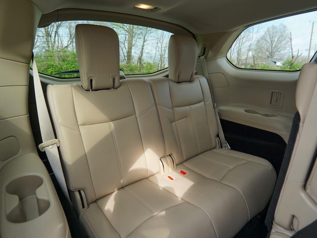 Nissan Pathfinder  2019