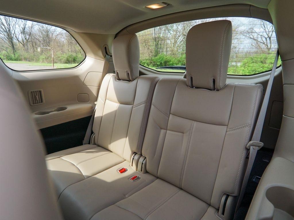 Nissan Pathfinder  2019