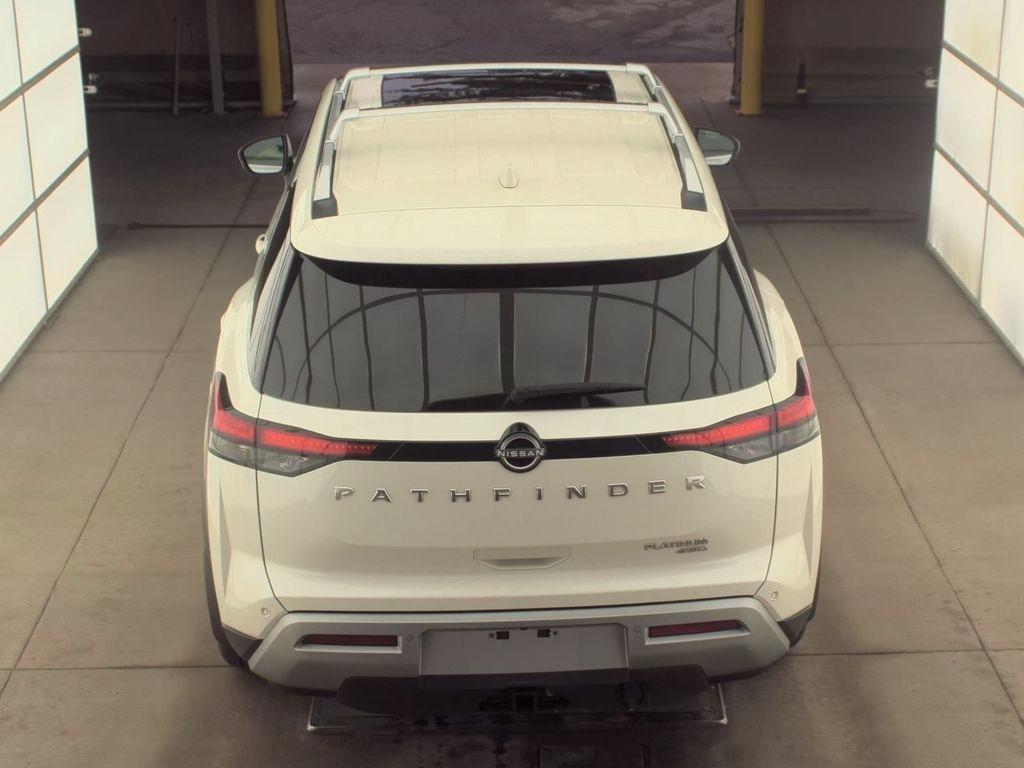 Nissan Pathfinder  2023